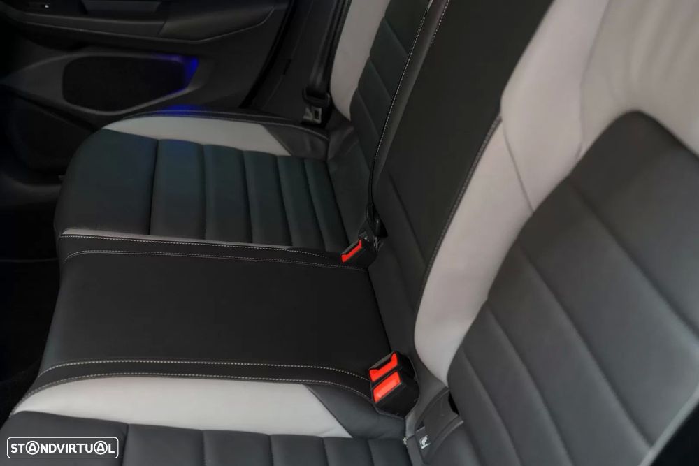 VW Golf 2.0 TDI GTD DSG - 49