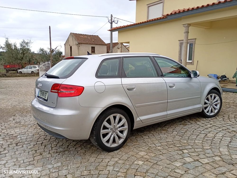 Audi A3 Sportback 1.6 TDI Attraction - 26