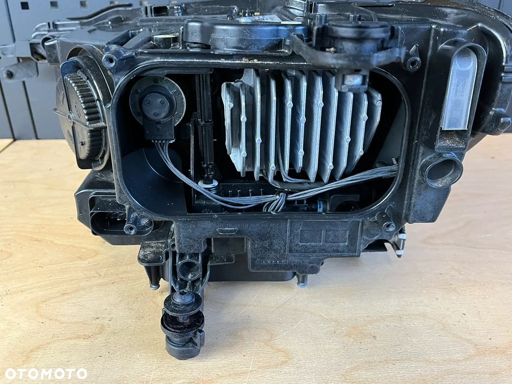 VW T-Roc R-Line Lampa przód full LED 2GA941035E 2GA941036E - 12