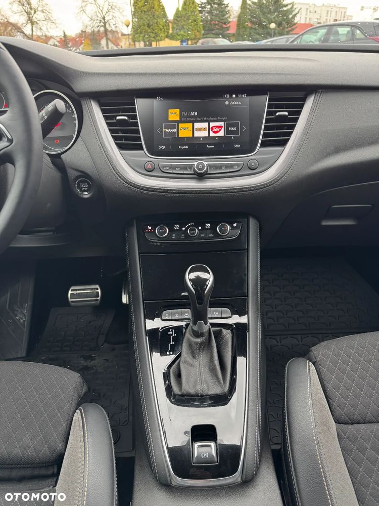 Opel Grandland X 1.6 T Ultimate S&S - 19