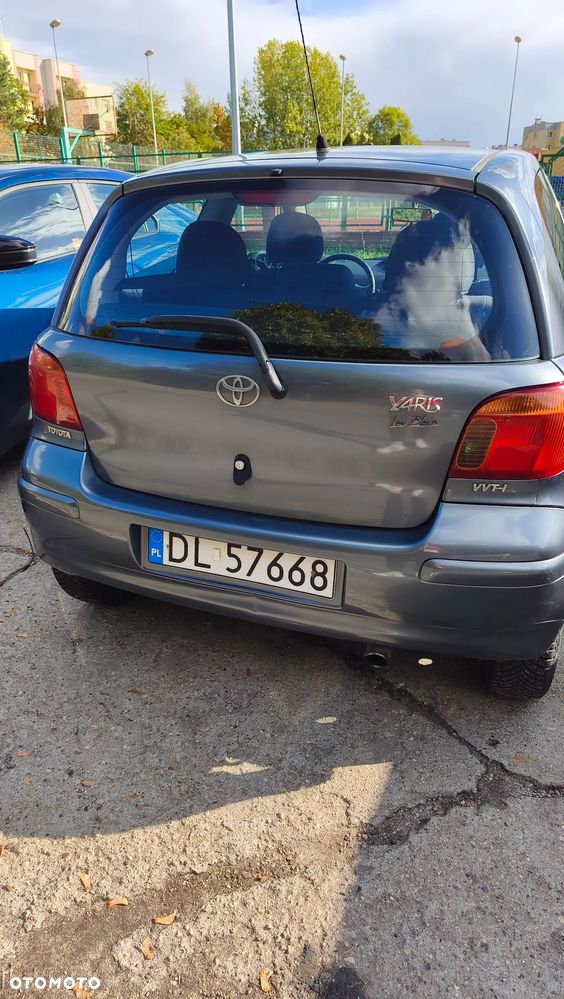 Toyota Yaris 2004 photo 4