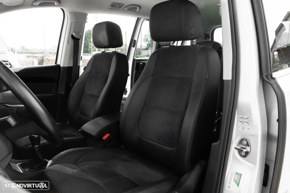 VW Sharan 2.0 TDI Highline - 9