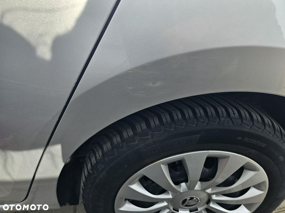 Skoda RAPID 1.0 TSI Ambition - 16