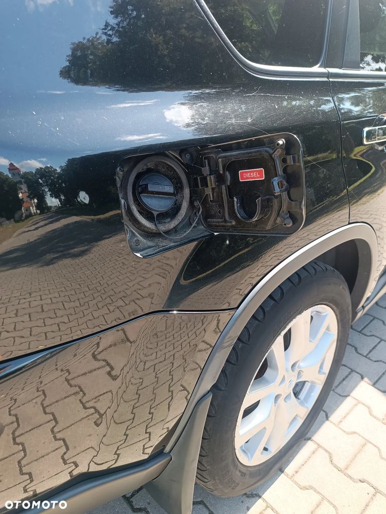 Nissan X-Trail 2.0 dCi SE - 33
