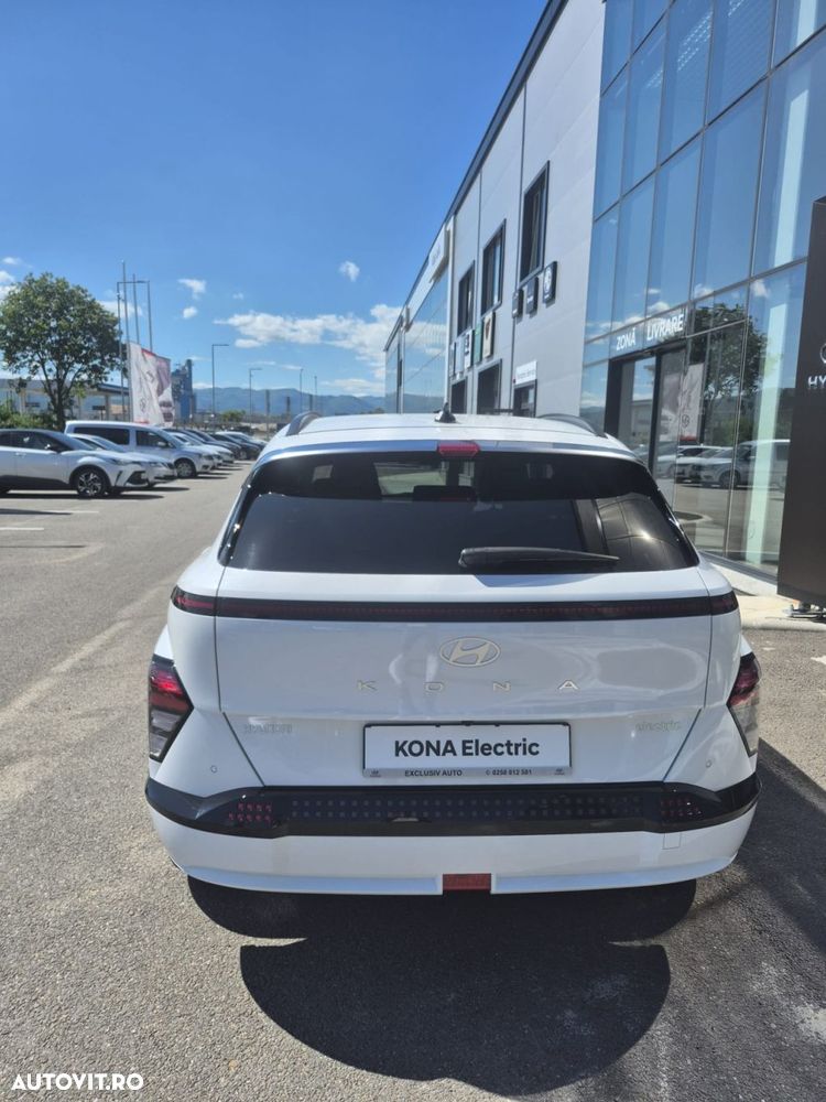Hyundai KONA - 6
