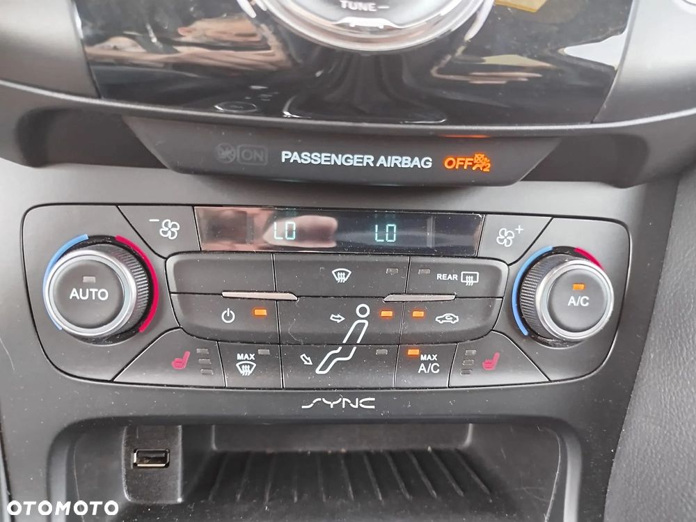 Ford Focus - 27
