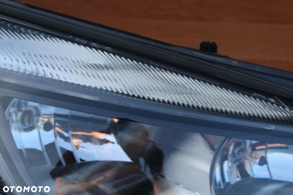 LAMPA PRAWA PRZEDNIA PRAWY PRZÓD OPEL ASTRA J CIEMNA 13371596 100% OK EUROPA BARDZO ŁADNA - 3