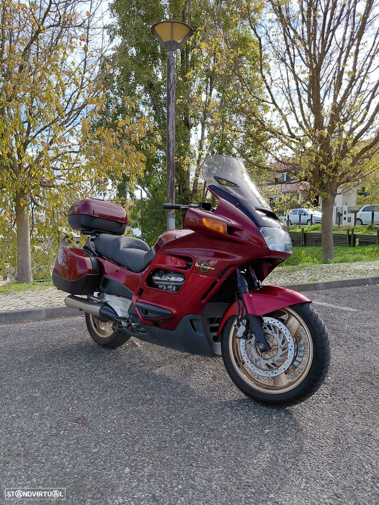 Honda Pan European ST1100 - 1