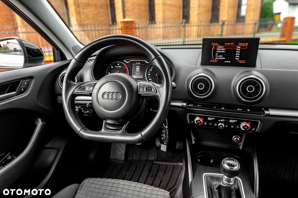 Audi A3 Sportback 2.0 TDI quattro S line Sportpaket - 29