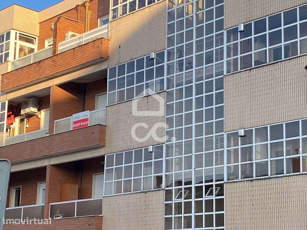 Apartamento T2 com Garagem em Selho - Grande imagem: 3/18