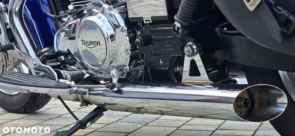 Triumph America - 10