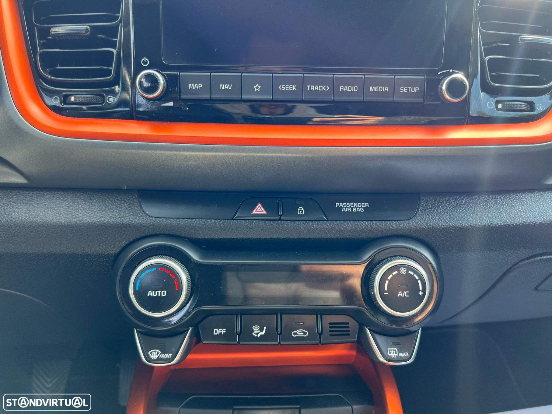Kia Stonic - 19