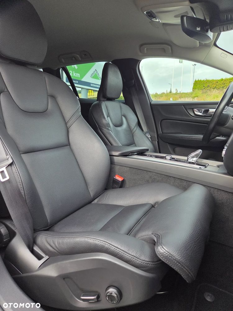 Volvo V60 - 17