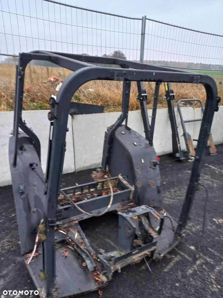 Szkielet kabiny,kabina pałąkowa,rurowa, argon3 75, sadownicza,same,deutz,john deere,renault,new holland,massey,fendt,fiat,case,claas,ford,international, kubota,landini,valtra,valmet,,kabina niska oborowa - 3