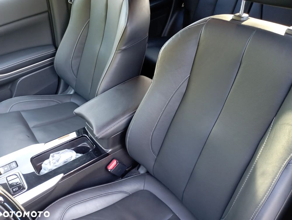 Mitsubishi Eclipse Cross 2.4 PHEV Instyle Plus - 4