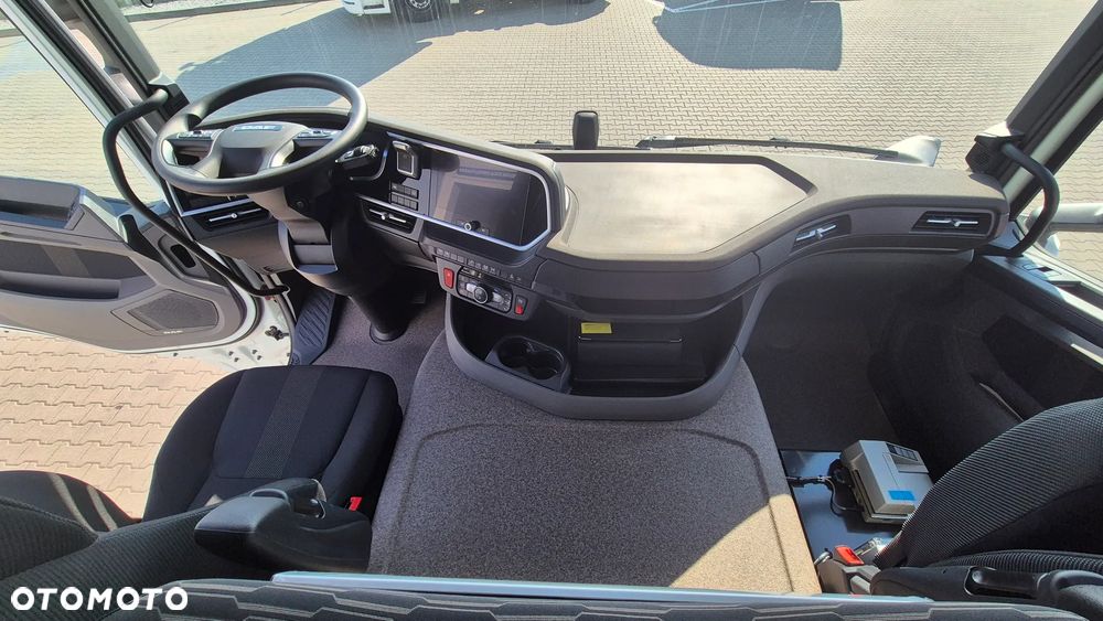 DAF XD 450 FAN (6x2) - 15