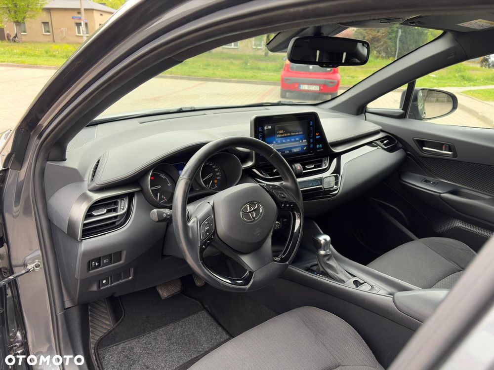 Toyota C-HR 1.8 Hybrid Dynamic - 13