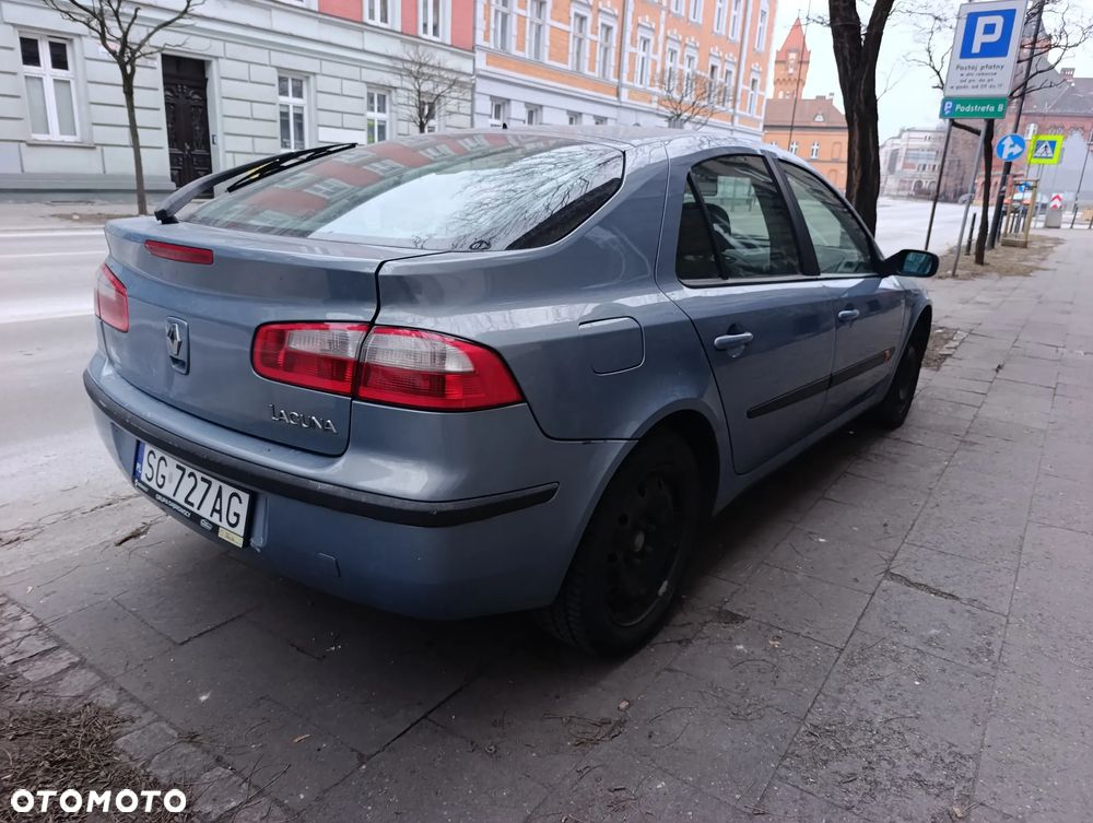 Renault Laguna 1.8 16V Expression - 9