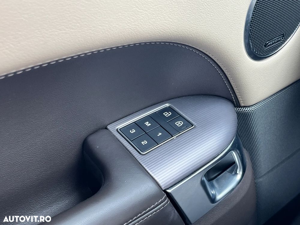 Land Rover Range Rover Sport - 23