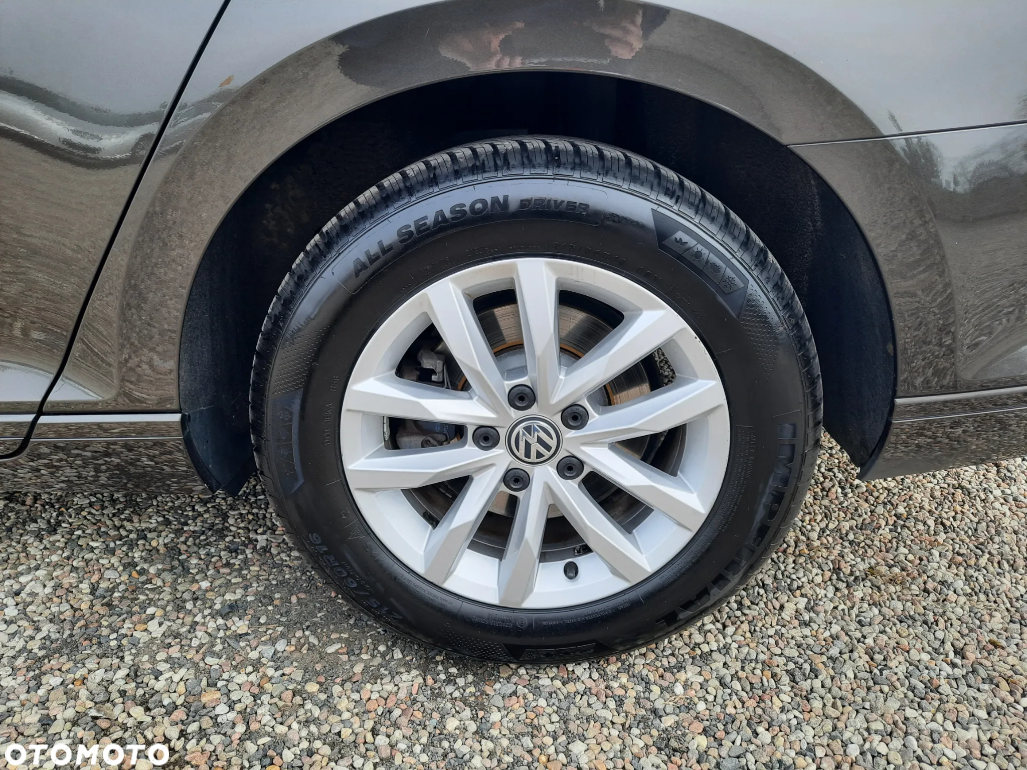 Volkswagen Passat 1.8 TSI BMT Comfortline - 21