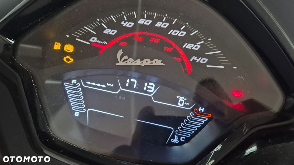 Vespa GTS - 6