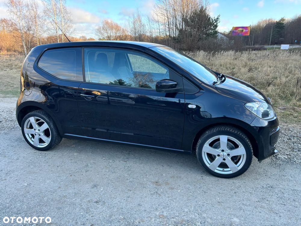 Volkswagen up! BlueMotion Technology high - 3