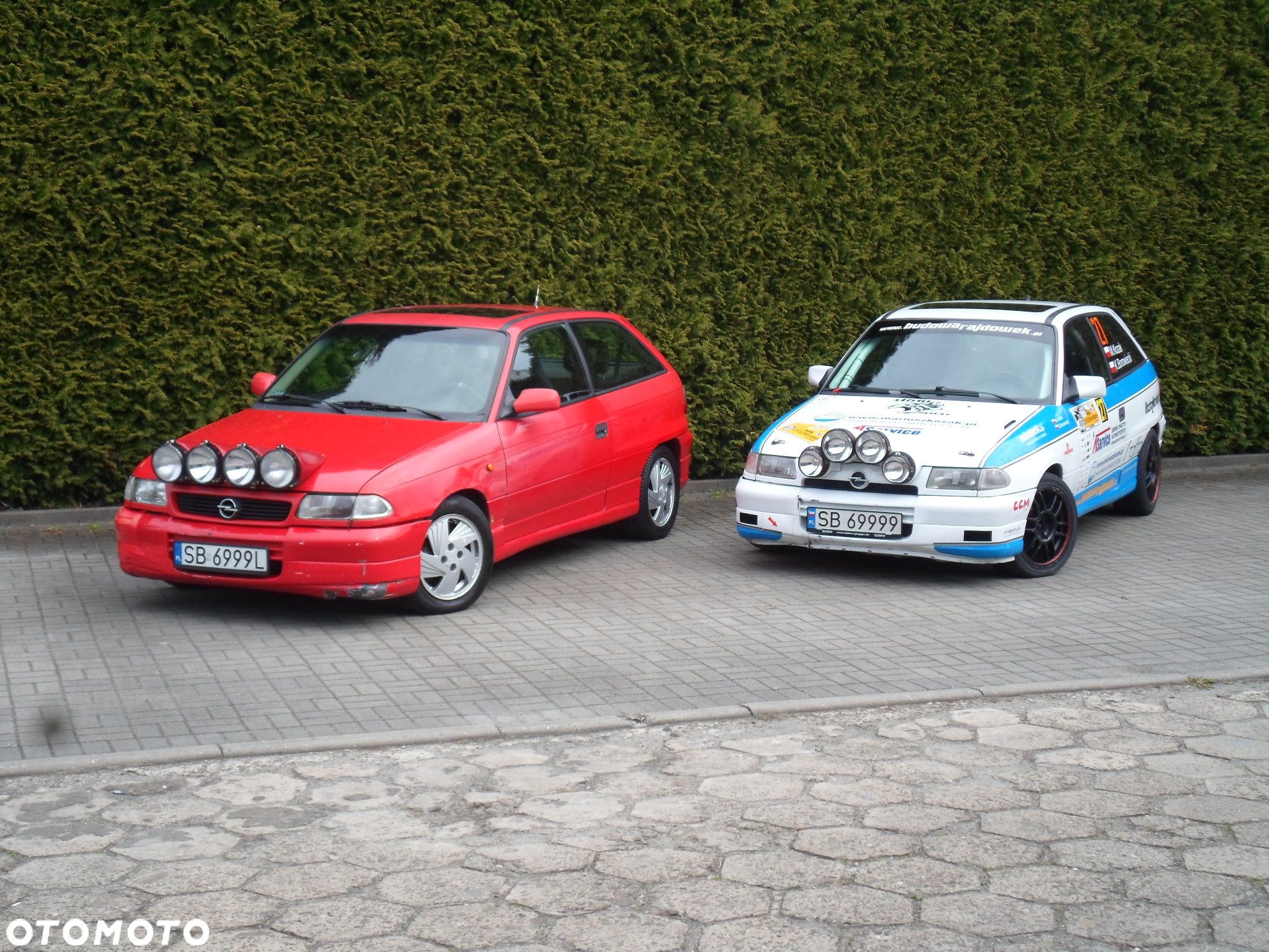 Opel Astra 2.0-16 GSi - 1