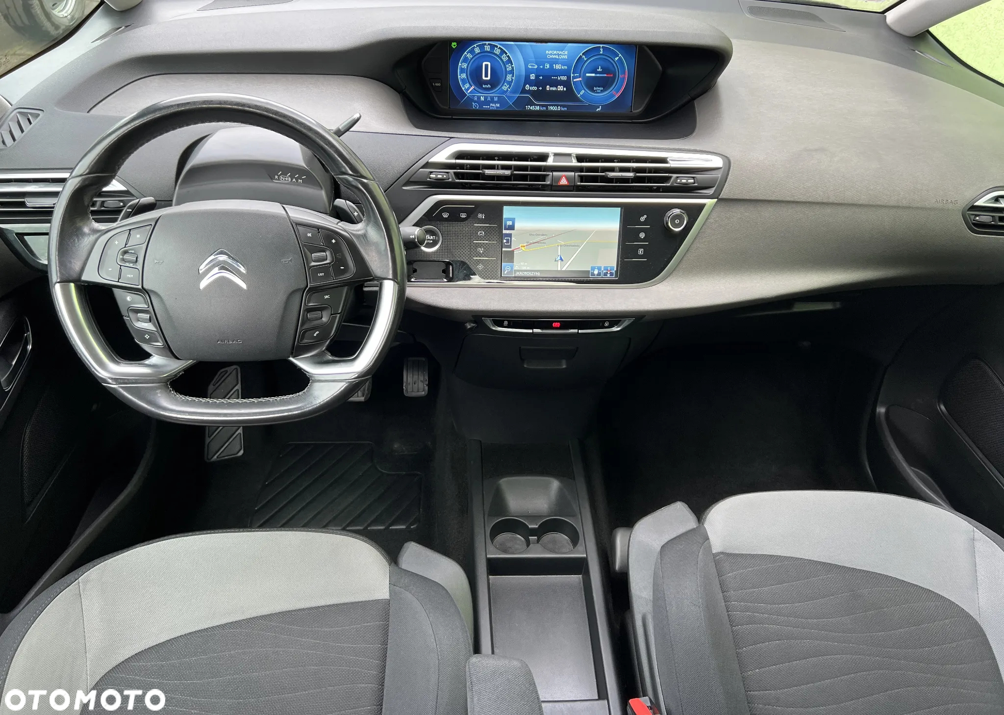Citroën C4 Grand Picasso - 13