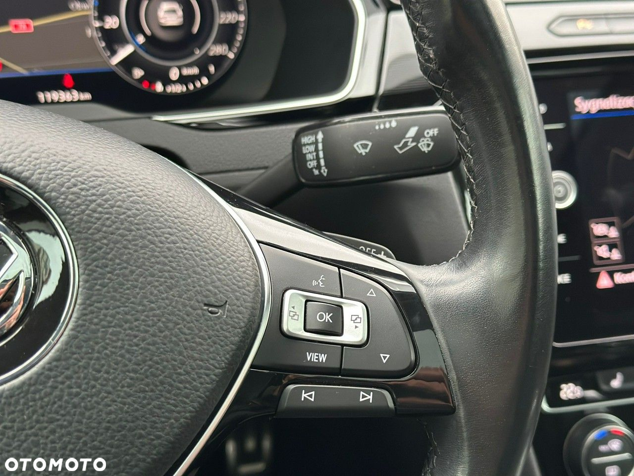 Volkswagen Arteon 2.0 TDI SCR DSG Elegance - 26