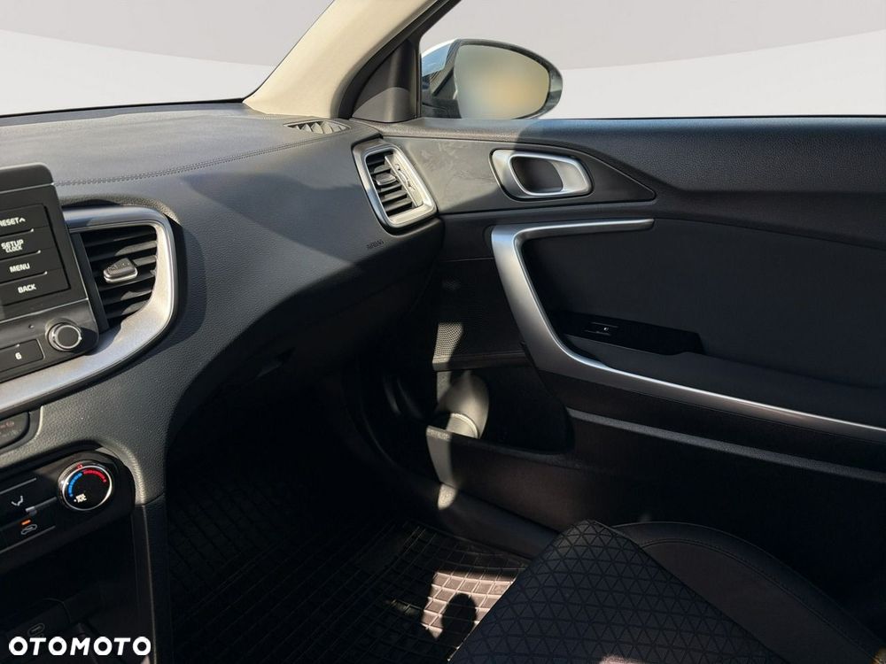 Kia Ceed 1.0 T-GDI S - 19