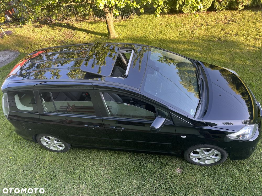 Mazda 5 - 5