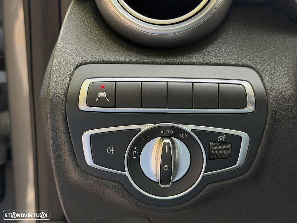 Mercedes-Benz C 300 de T 9G-TRONIC Avantgarde - 11