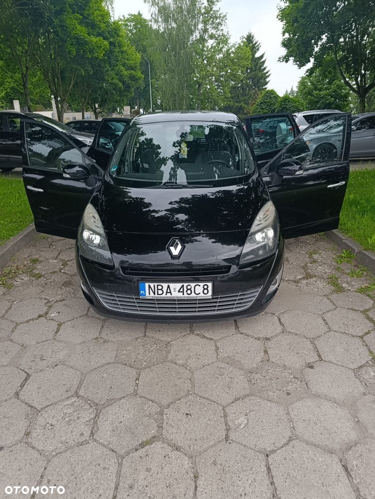 Renault Grand Scenic - 2