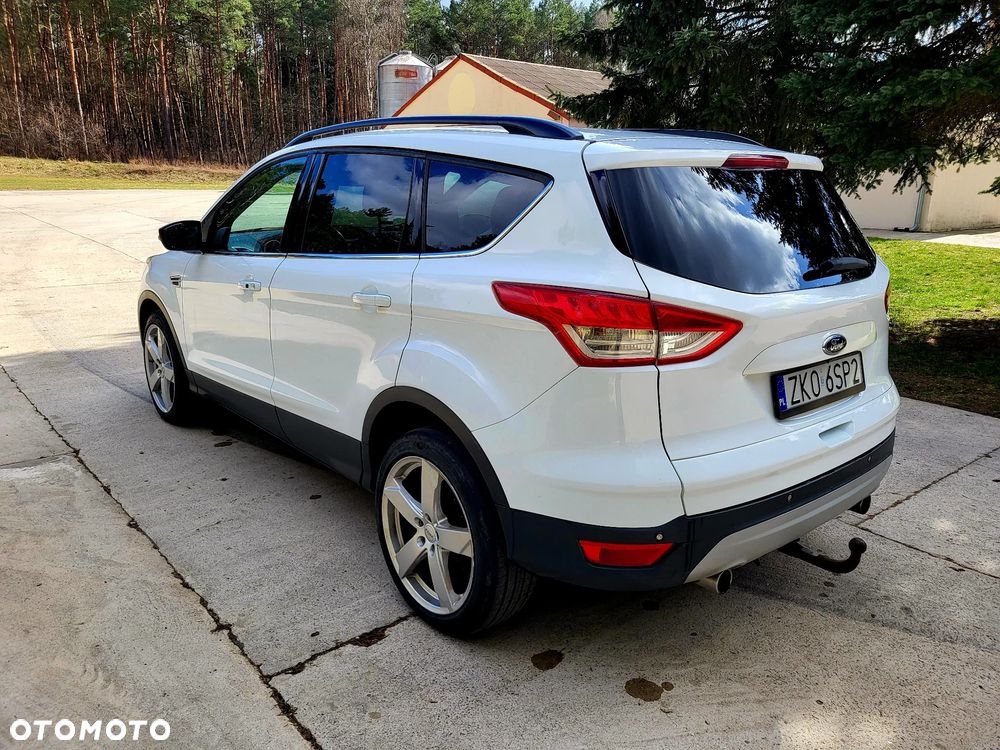 Ford Kuga 2.0 TDCi 4x4 Titanium - 8