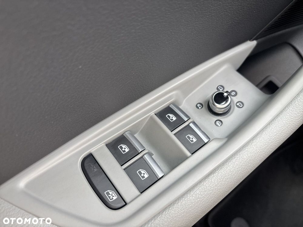 Audi A4 Limousine 35 TDI S tronic - 25