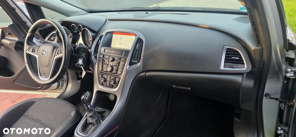 Opel Astra 1.4 Turbo Innovation - 15