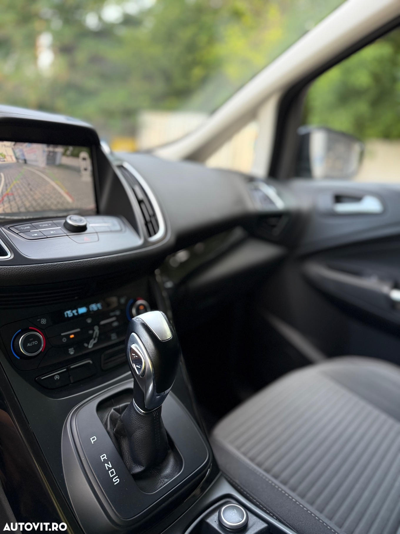 Ford C-Max 1.5 TDCi Start-Stop-System Aut. Titanium - 13