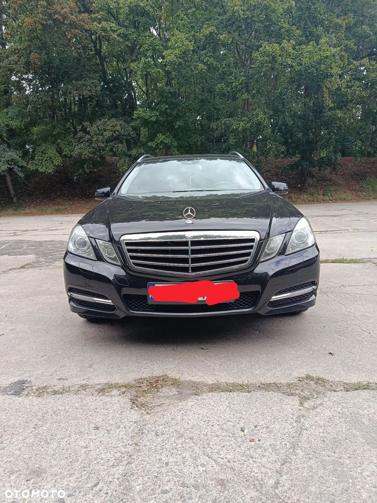 Mercedes-Benz Klasa E 250 CGI BlueEff Avantgarde - 3