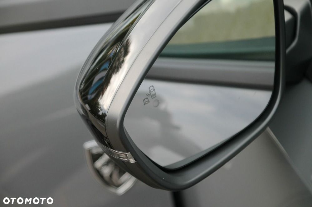 Peugeot 2008 - 18