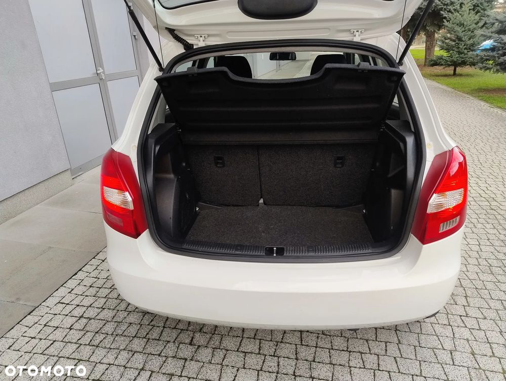 Skoda Fabia 1.6 TDI DPF Active Plus - 21