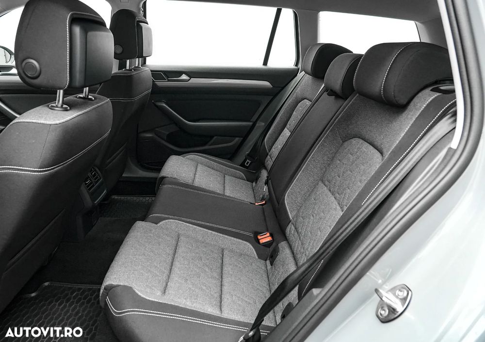 Volkswagen Passat 1.5 TSI OPF DSG Highline - 16