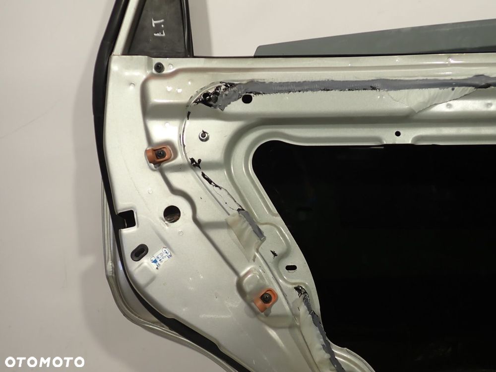 DRZWI LEWY TYŁ HYUNDAI TUCSON I YK - 14