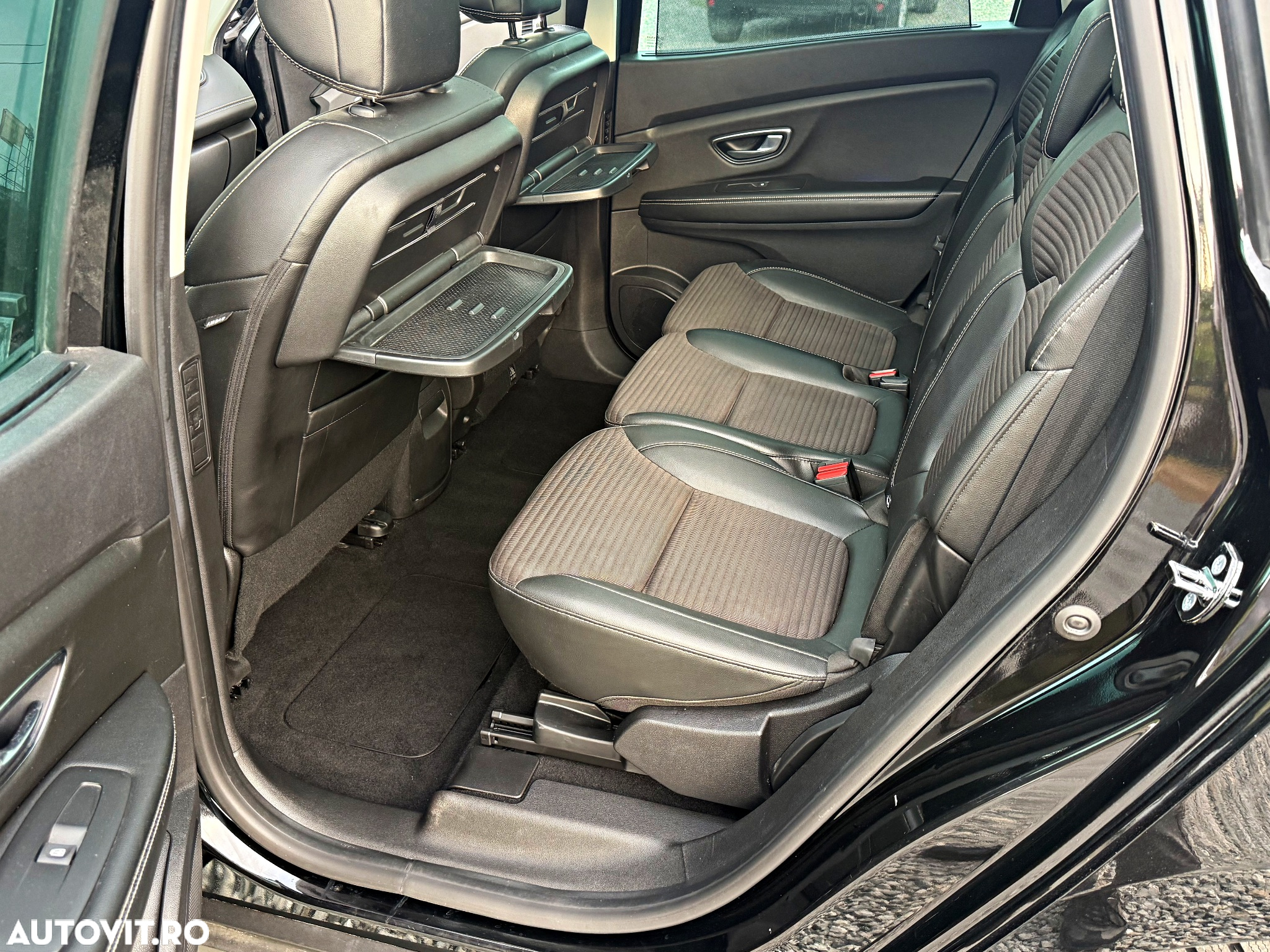 Renault Grand Scenic ENERGY dCi 110 INTENS - 7