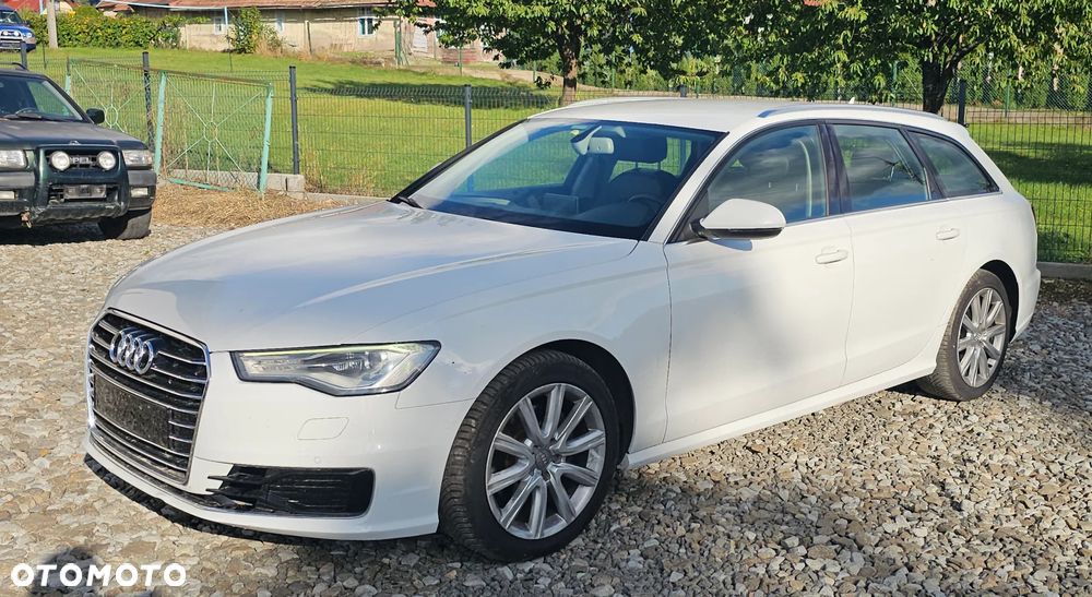 Audi A6 Avant 2.0 TDI Ultra S tronic - 6