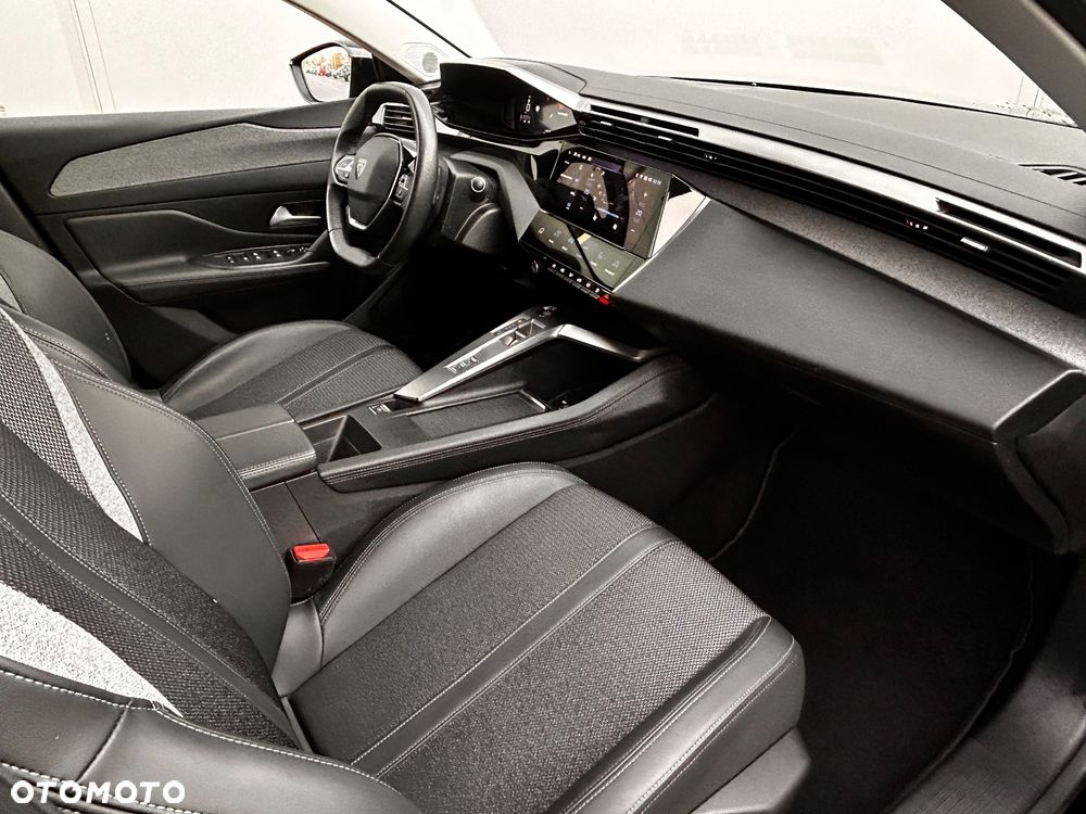 Peugeot 308 BlueHDi 130 EAT8 Allure Pack - 27