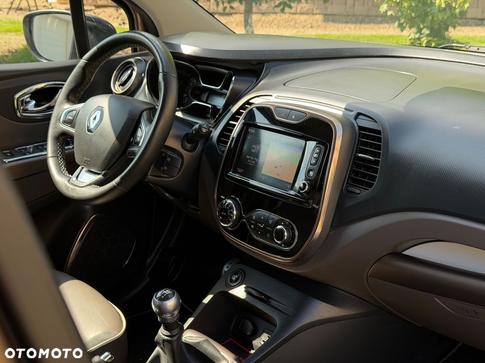 Renault Captur ENERGY TCe 90 Start&Stop Luxe - 24
