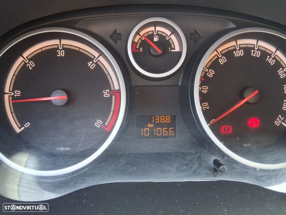 Opel Corsa 1.3 CDTI Enjoy EcoFLEX - 7
