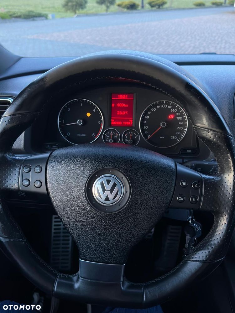 Volkswagen Scirocco 2.0 TDI - 11