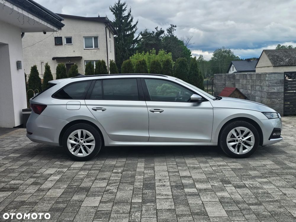 Skoda Octavia 2.0 TDI SCR Ambition DSG - 6