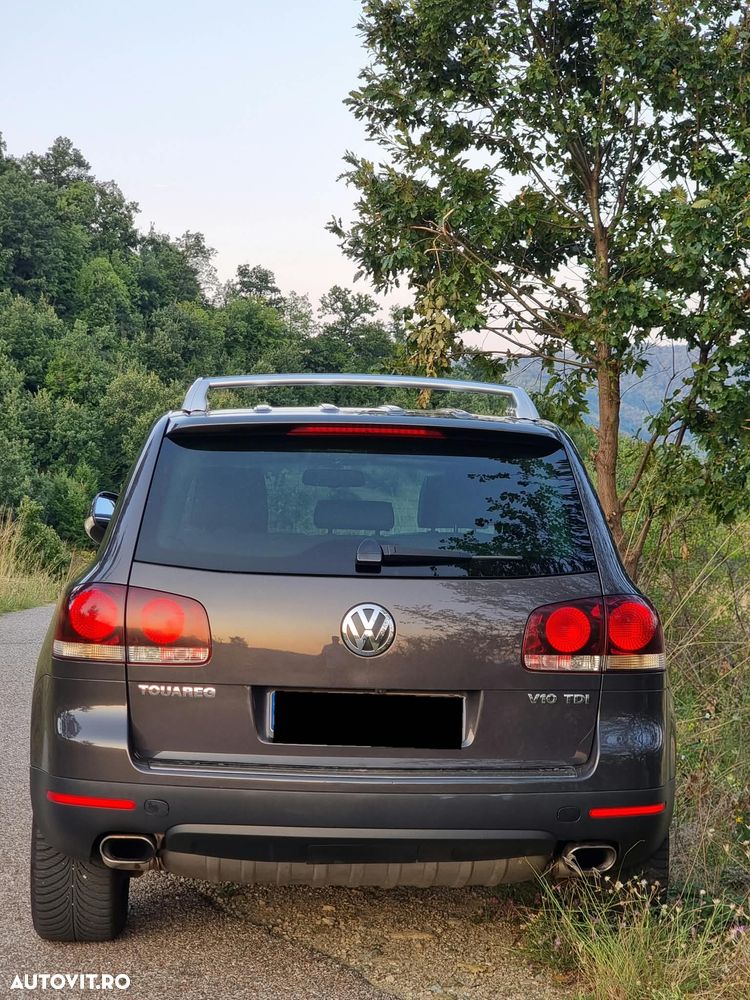 Volkswagen Touareg - 15
